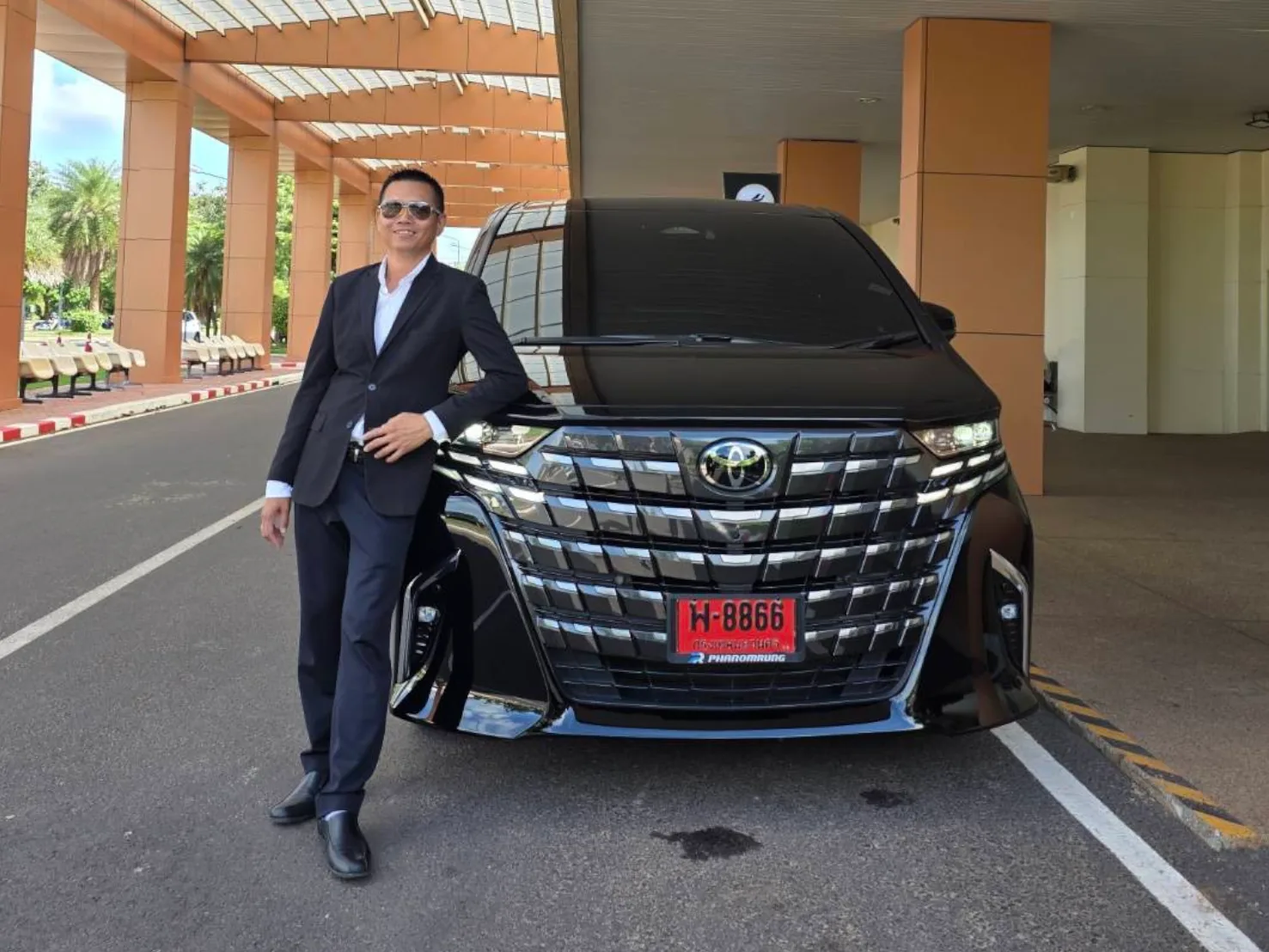 รถเช่า บุรีรัมย์ รถตู้เช่า บุรีรัมย์ รถตู้ รถเช่า ไทยแลนด์ รถตู้เช่าพร้อมคนขับ รถเช่าขับเอง