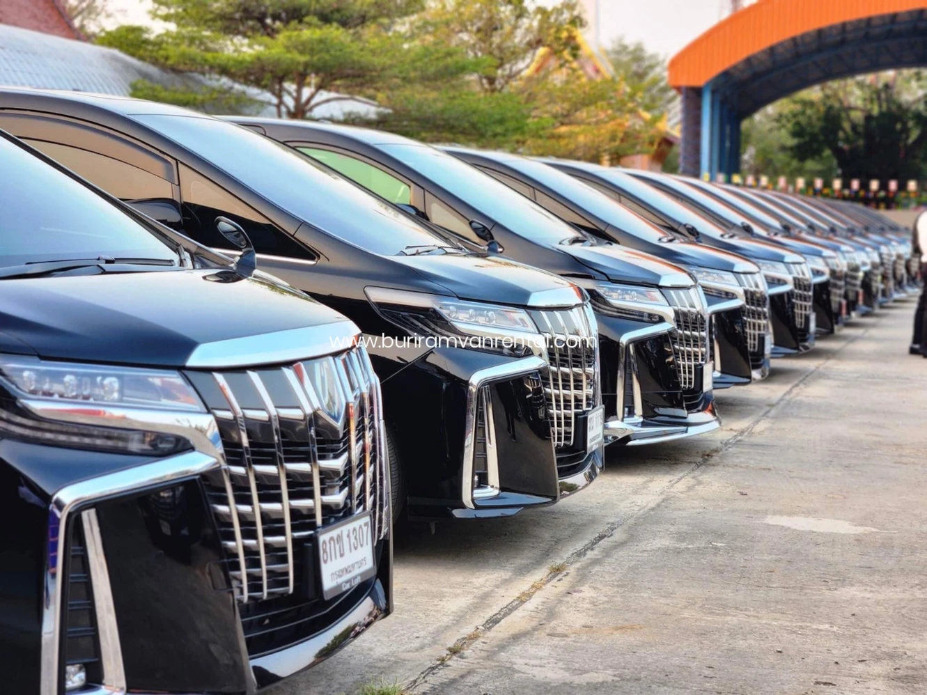 รถตู้เช่าบุรีรัมย์ รถตู้ให้เช่าบุรีรัมย์ รถเช่าบุรีรัมย์